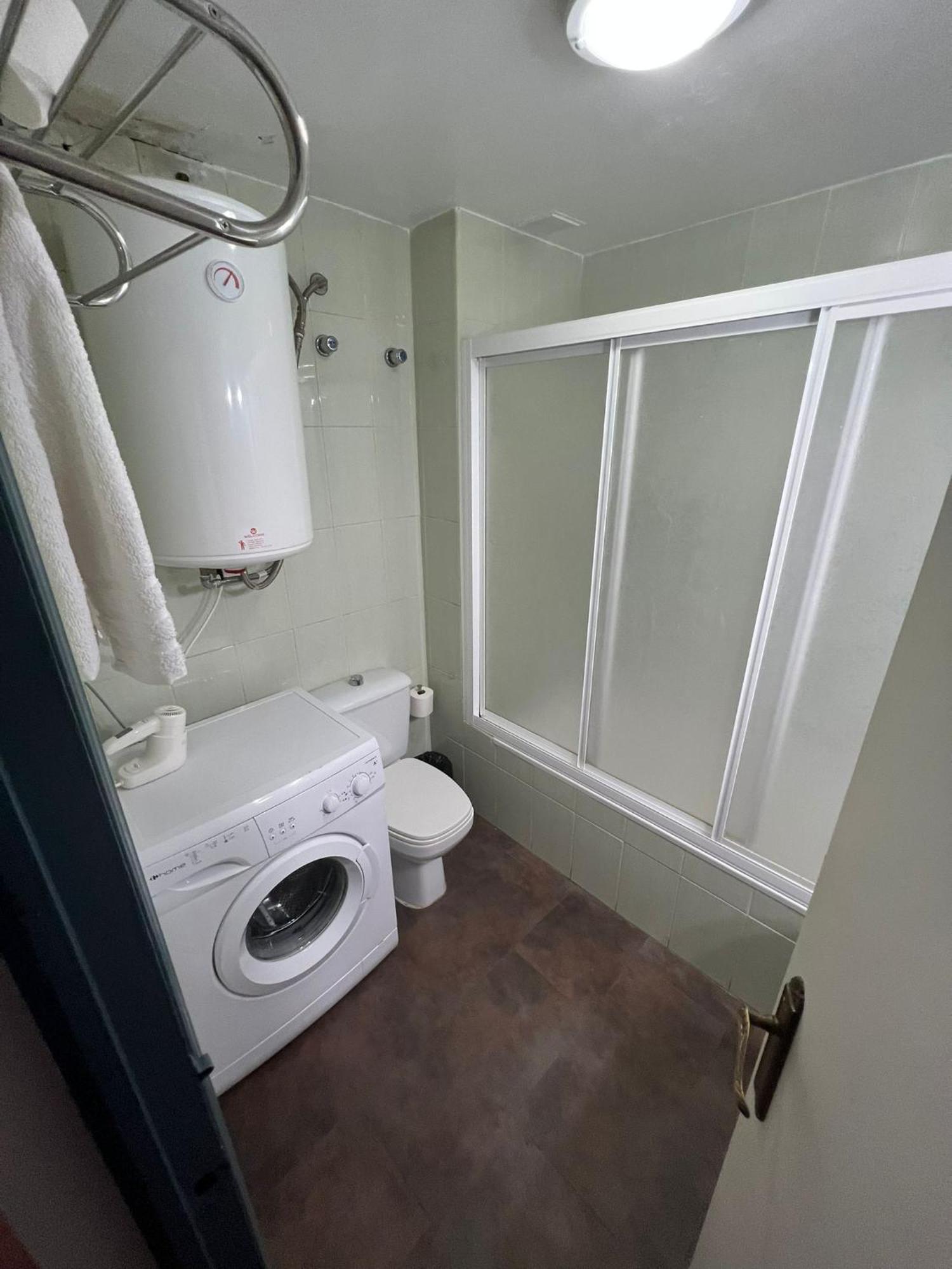 טורמולינוס Apartamentos Playa Bajondillo חדר תמונה